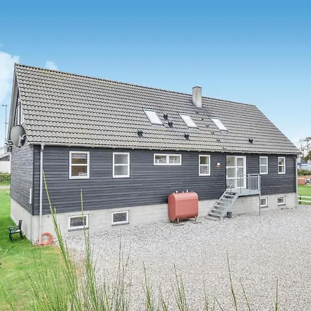 Gorgeous Home In Ebeltoft With Sauna Ebeltoft